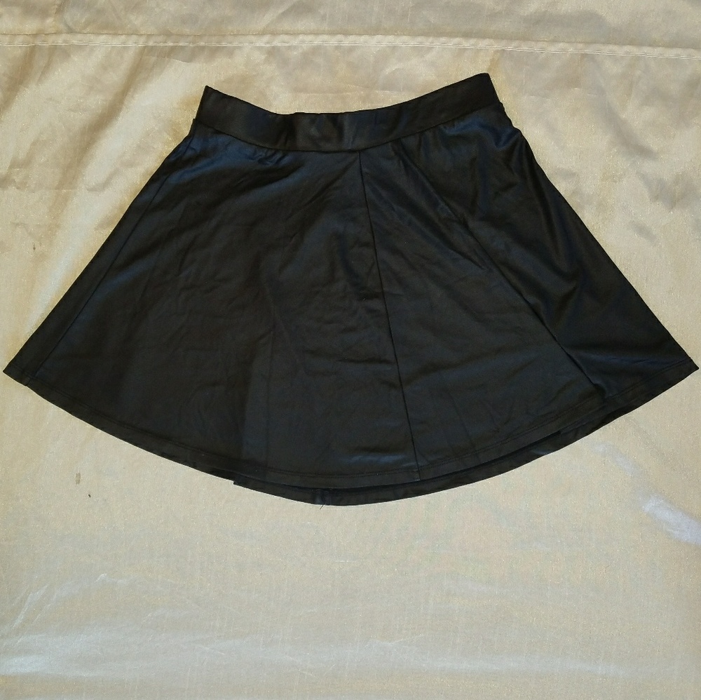 OUTFIT BUNDLE ~Style Pick~ - Picture 2 of 6